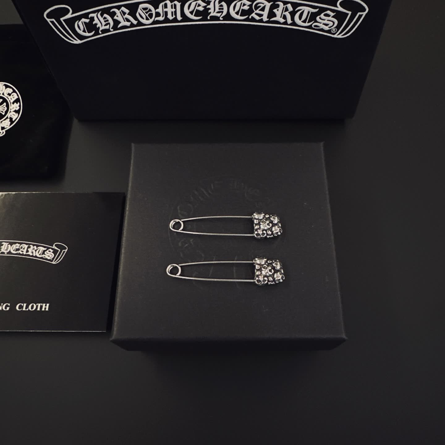 Chrome Hearts Chrom Hearts Silver Safety Pin Earrings